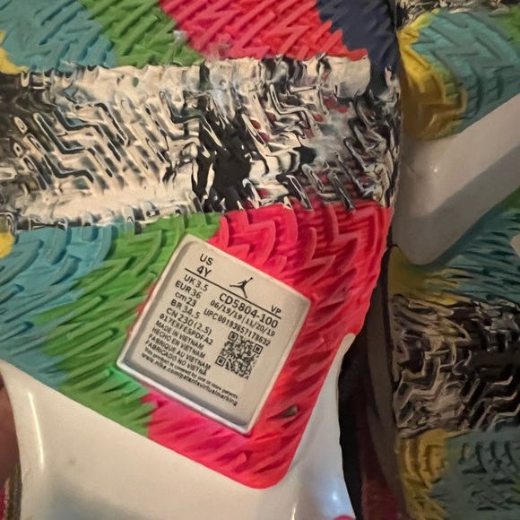 Jordan Why Not ZER0.3 Russel Westbrook kids size 4 - Picture 7 of 8